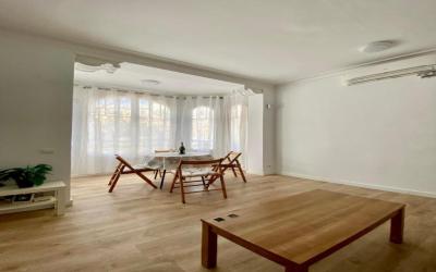 Amazing Central Apartment 8 Amazing Central Apartment 8