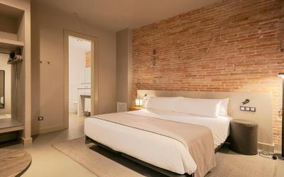 Uma Suites Pau Claris 4 Uma Suites Pau Claris 4