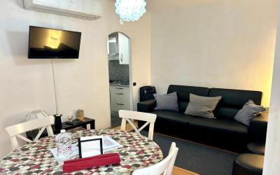 Apartment carrer d'Olesa 5 Apartment carrer d'Olesa 5