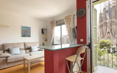 Lodging Apartments Gaudi Views 8 Lodging Apartments Gaudi Views 8