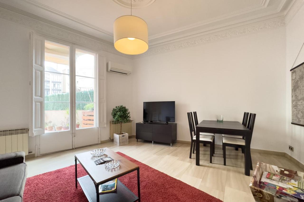 ApartEasy - Passeig de Gracia 4 ApartEasy - Passeig de Gracia 4