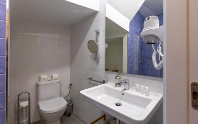 Nine O Clock San Agustin Suites by Valcambre 10 Nine O Clock San Agustin Suites by Valcambre 10