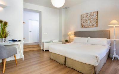 Suites Sevilla Plaza 4 Suites Sevilla Plaza 4