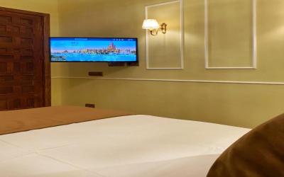 SUITES SAN ESTEBAN 16 Ducal 3 SUITES SAN ESTEBAN 16 Ducal 3