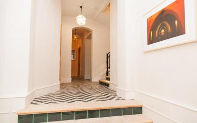 Indulge in Seville C 9 Indulge in Seville C 9