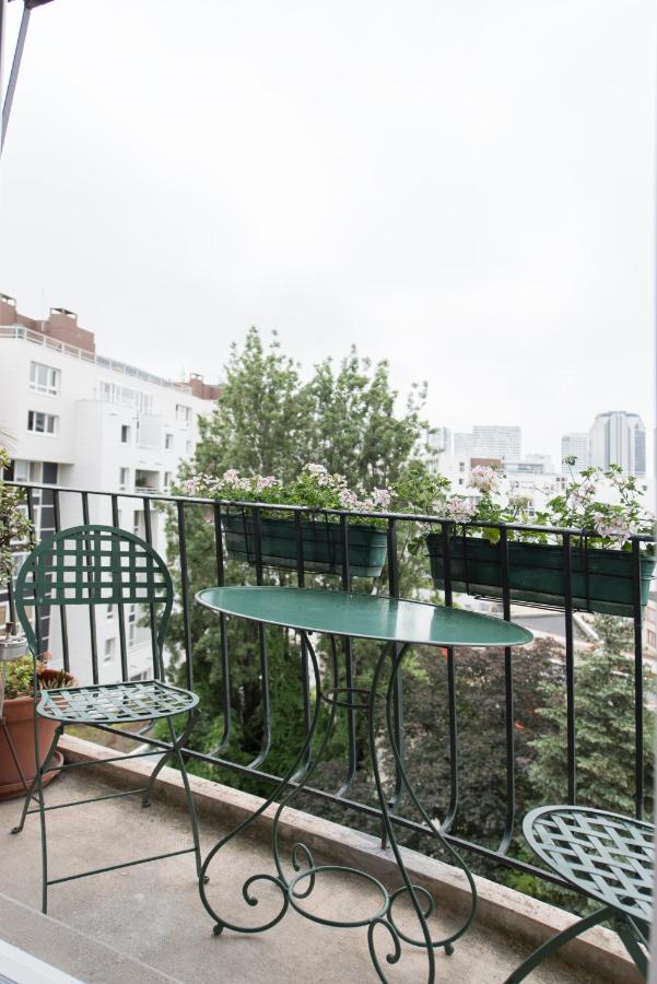 Veeve - Apartment near Pont de Grenelle 5 Veeve - Apartment near Pont de Grenelle 5
