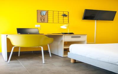 Twenty Business Flats Nice Angely 10 Twenty Business Flats Nice Angely 10