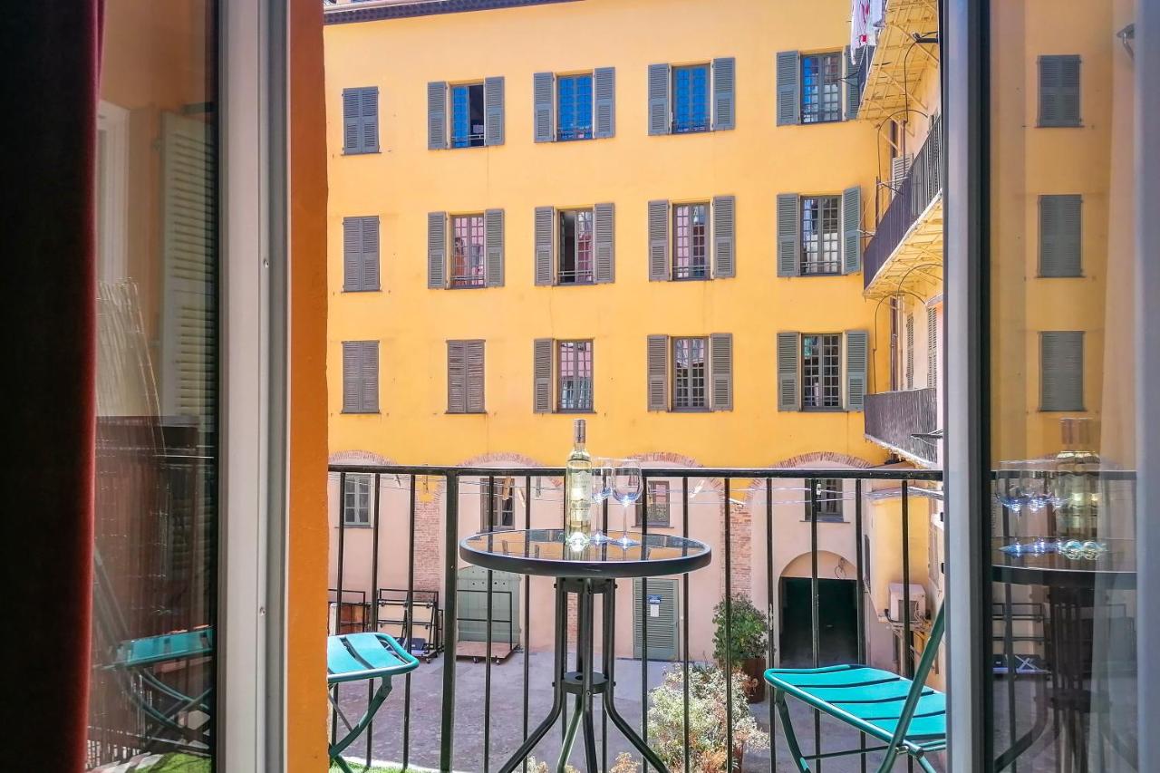 Aparthotel AMMI Vieux Nice 8 Aparthotel AMMI Vieux Nice 8