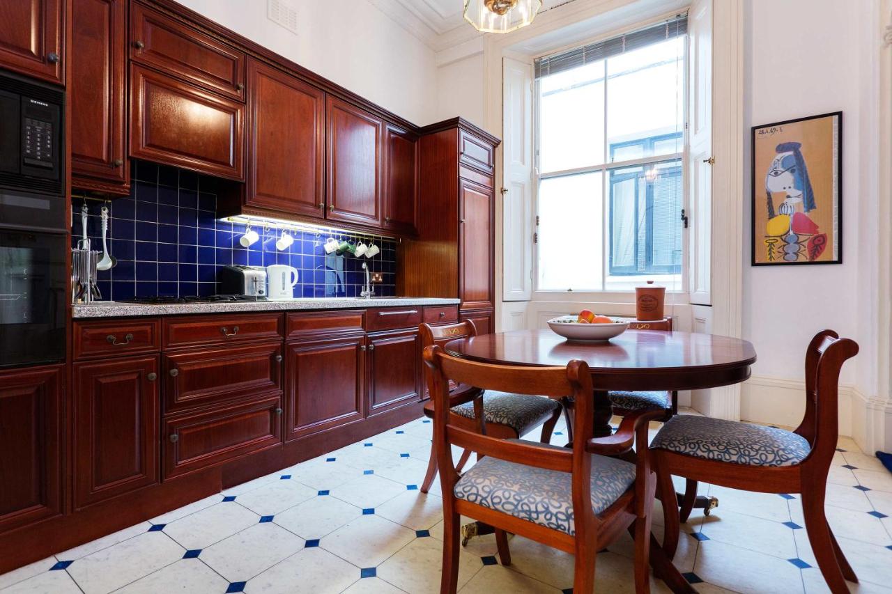 Veeve - Queen's Gardens Flat 8 Veeve - Queen's Gardens Flat 8