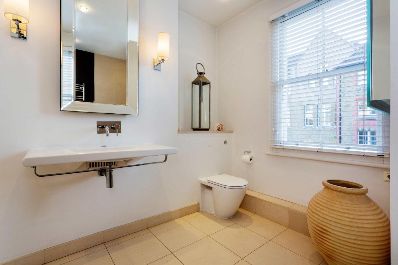 Veeve - Townhouse By The River 5 Veeve - Townhouse By The River 5