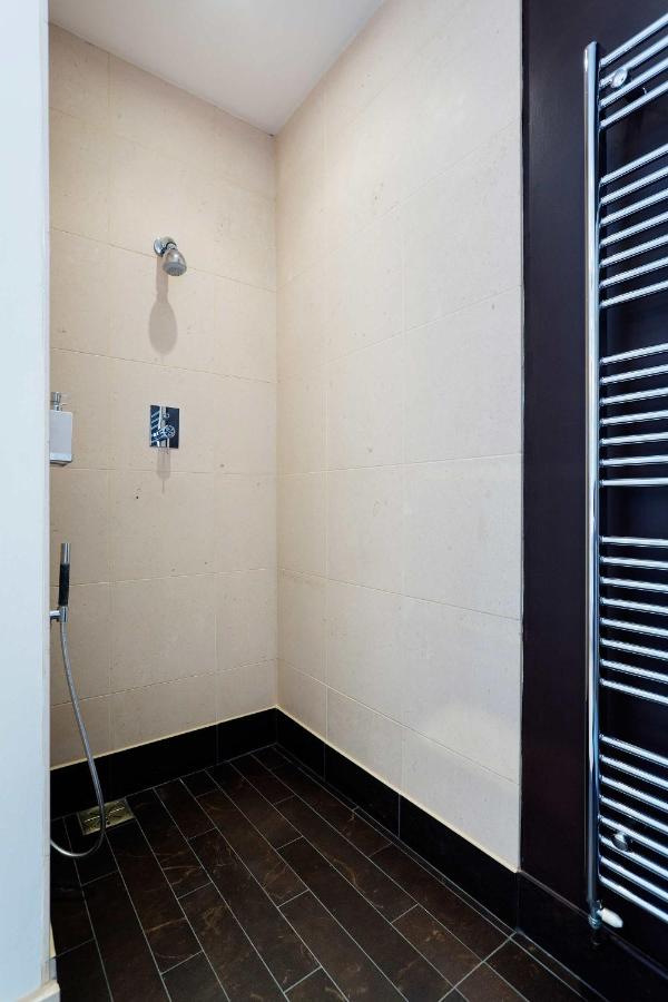 Veeve - Townhouse By The River 7 Veeve - Townhouse By The River 7