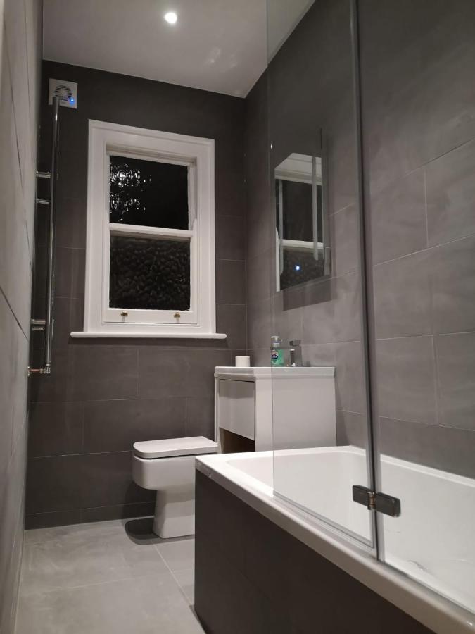 Gabe's Rooms in Central London 4 Gabe's Rooms in Central London 4