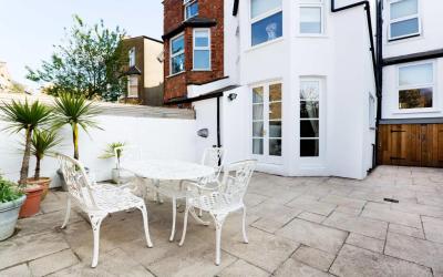 Veeve - West Hampstead Comfort 10 Veeve - West Hampstead Comfort 10