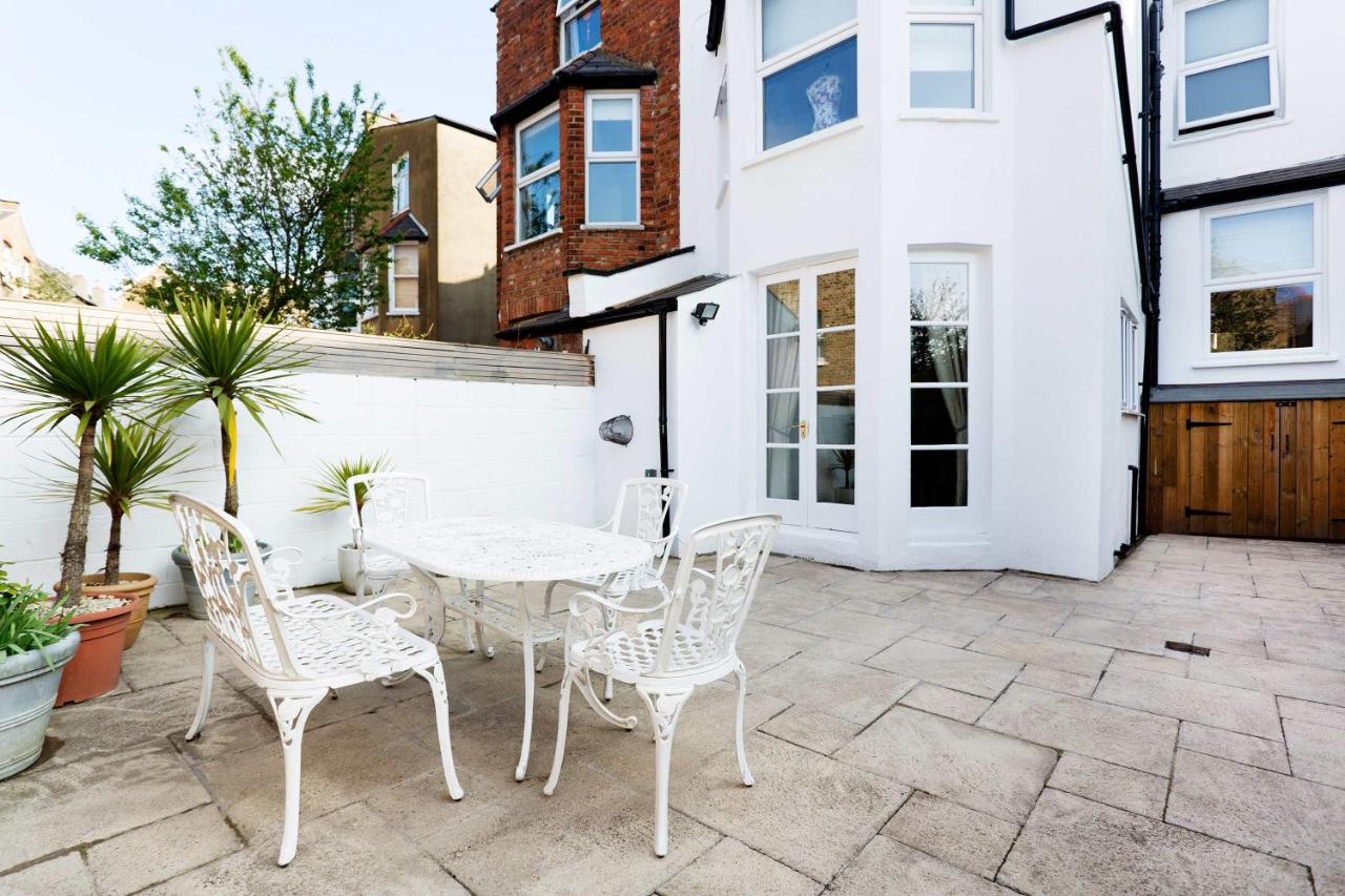 Veeve - West Hampstead Comfort 10 Veeve - West Hampstead Comfort 10