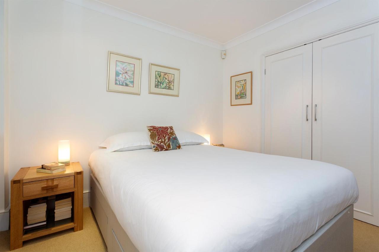 Veeve - South Kensington Garden Apartment 10 Veeve - South Kensington Garden Apartment 10