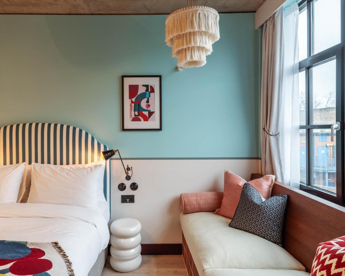 room2 Chiswick Hometel 3 room2 Chiswick Hometel 3