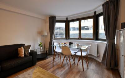 Marlyn Lodge – City of London 10 Marlyn Lodge – City of London 10