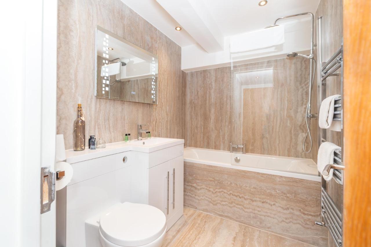 Stunning Hyde Park Apartments 10 Stunning Hyde Park Apartments 10