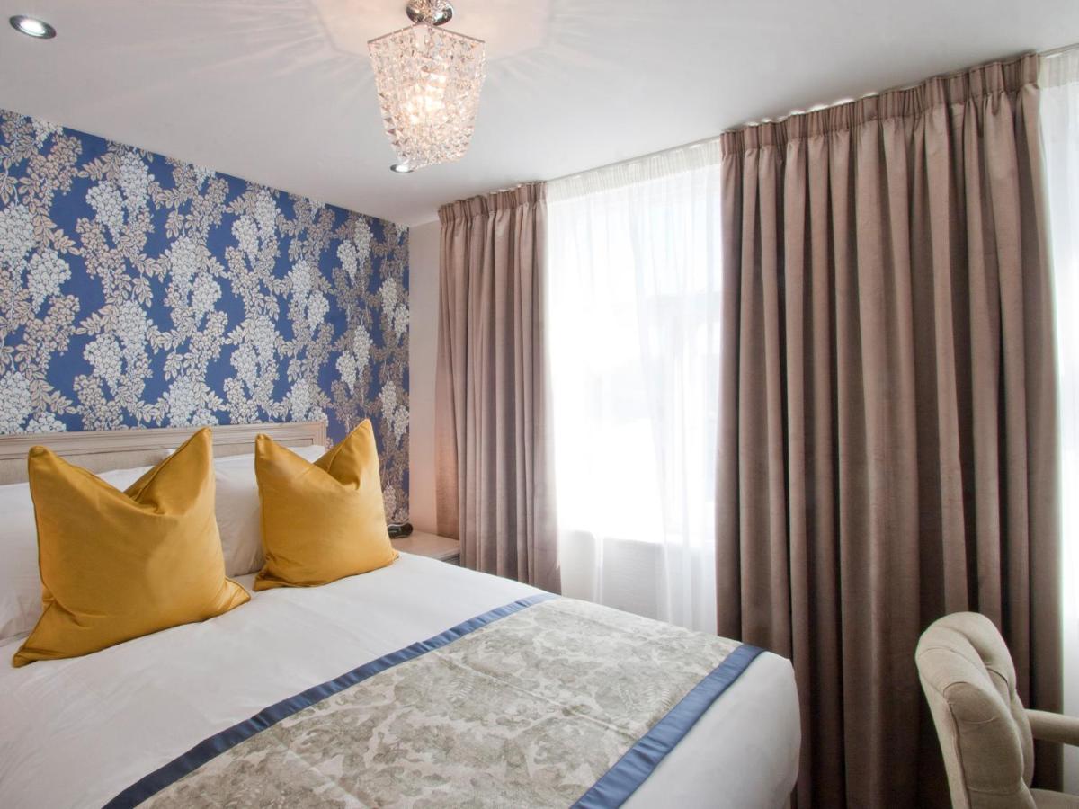 W12 Rooms 7 W12 Rooms 7