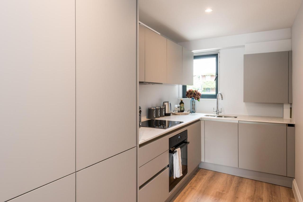 The Carlyle - Stunning Serviced Apartments 10 The Carlyle - Stunning Serviced Apartments 10