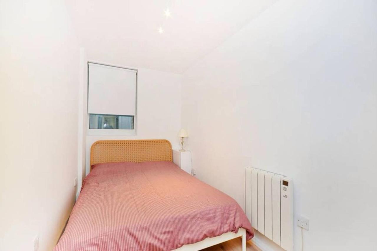 Midtown London Apartment 5 Midtown London Apartment 5