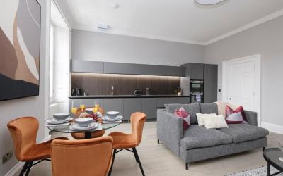 ALTIDO Luxurious 2 BR apt on notable George Street 10 ALTIDO Luxurious 2 BR apt on notable George Street 10