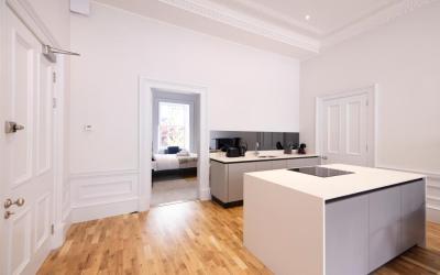 Dragon Suites Luxury Serviced Apartments at Alva Street 3 Dragon Suites Luxury Serviced Apartments at Alva Street 3