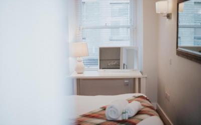 Luxury Modern 3 Bedroom Apartment in City Centre 3 Luxury Modern 3 Bedroom Apartment in City Centre 3