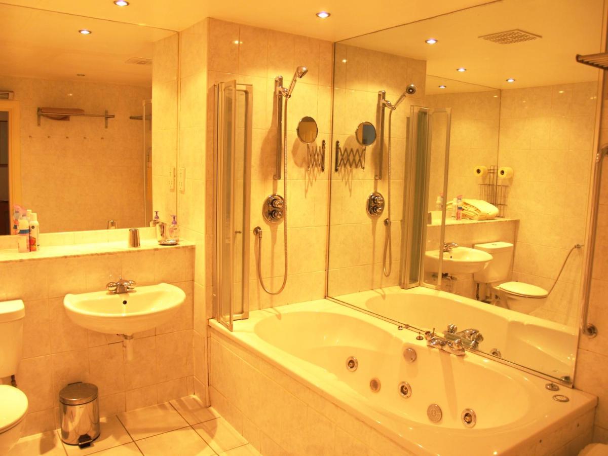 Royal Mile Mansions Apartment Edinburgh 7 Royal Mile Mansions Apartment Edinburgh 7