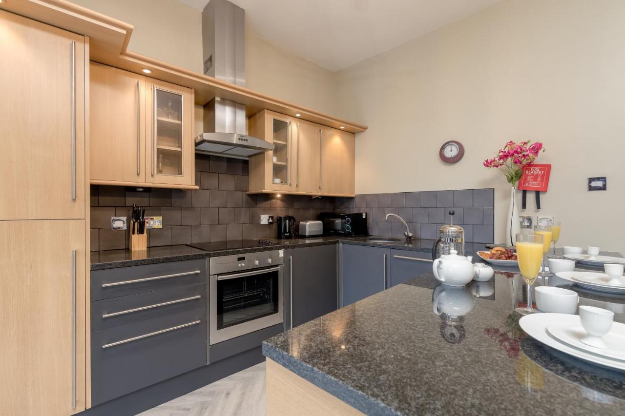 ALTIDO Luxury apartments by the Edinburgh Castle 7 ALTIDO Luxury apartments by the Edinburgh Castle 7