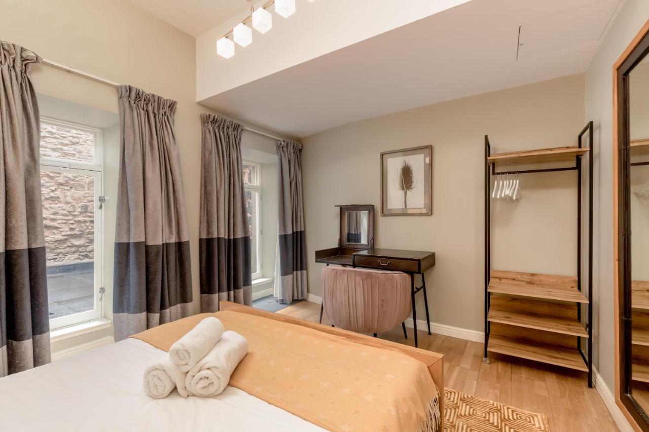 ALTIDO Luxury apartments by the Edinburgh Castle 5 ALTIDO Luxury apartments by the Edinburgh Castle 5