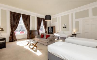 York Place Apartments by Destination Edinburgh 9 York Place Apartments by Destination Edinburgh 9
