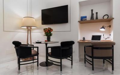 Cavour Suites Guest House 10 Cavour Suites Guest House 10