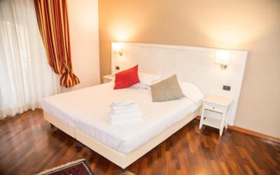 Inn Rome Rooms & Suites 8 Inn Rome Rooms & Suites 8