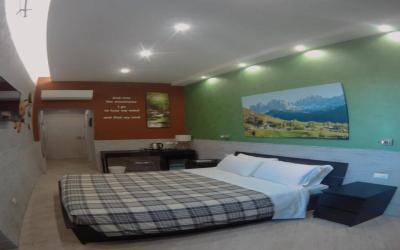 Excellence Suite 8 Excellence Suite 8