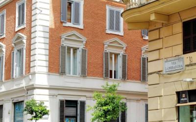 Trevi Diamond Luxury Suites & Jacuzzi 8 Trevi Diamond Luxury Suites & Jacuzzi 8