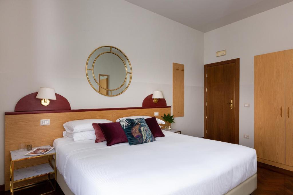 Aramis Rooms 10 Aramis Rooms 10