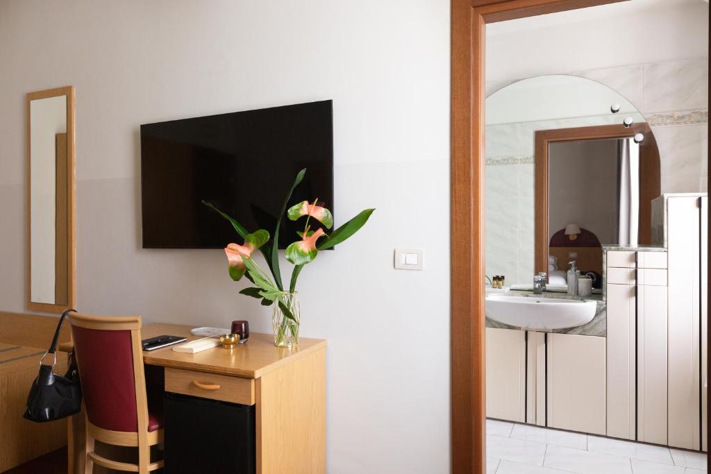 Aramis Rooms 5 Aramis Rooms 5