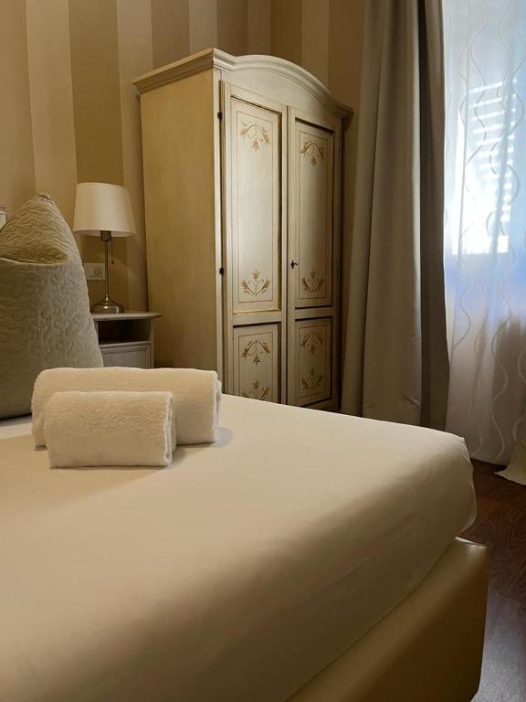Soggiorno Pezzati 6 Soggiorno Pezzati 6