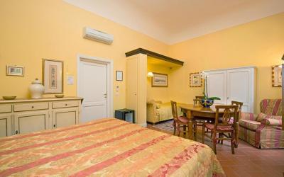 La Casa Del Garbo - Luxury Rooms & Suite 5 La Casa Del Garbo - Luxury Rooms & Suite 5