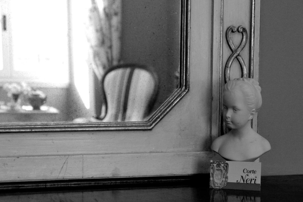 Corte dei Neri Residenza d'Epoca 6 Corte dei Neri Residenza d'Epoca 6
