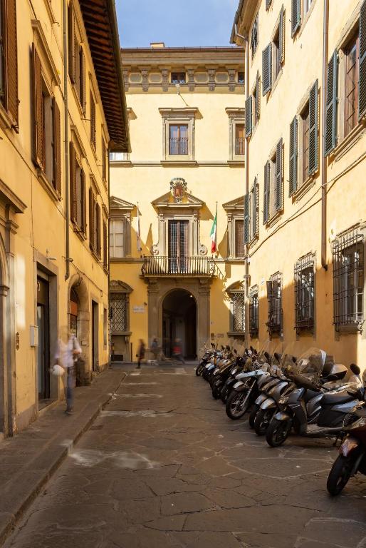 Palazzo Graziani 3 Palazzo Graziani 3