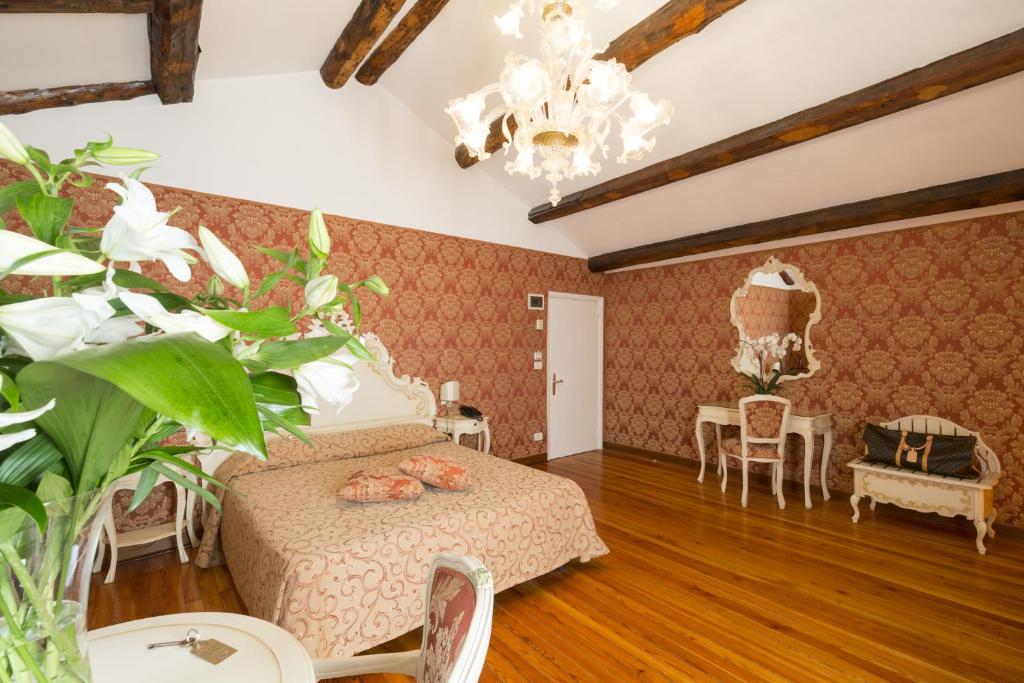 Palazzo Guardi 10 Palazzo Guardi 10
