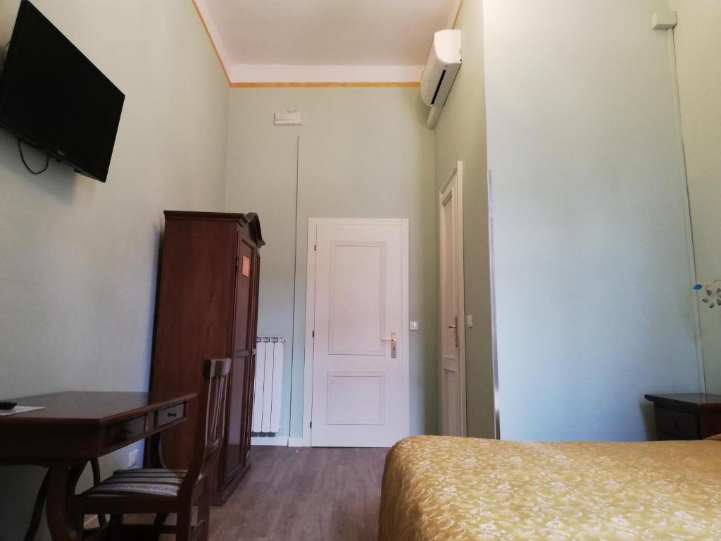 Palazzo Lion Morosini 6 Palazzo Lion Morosini 6