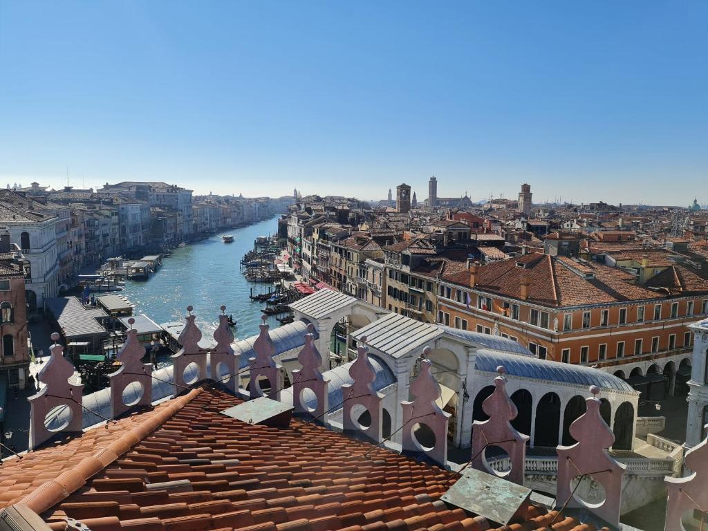 Friendly Venice Suites - Luxury Suites in Venice 8 Friendly Venice Suites - Luxury Suites in Venice 8