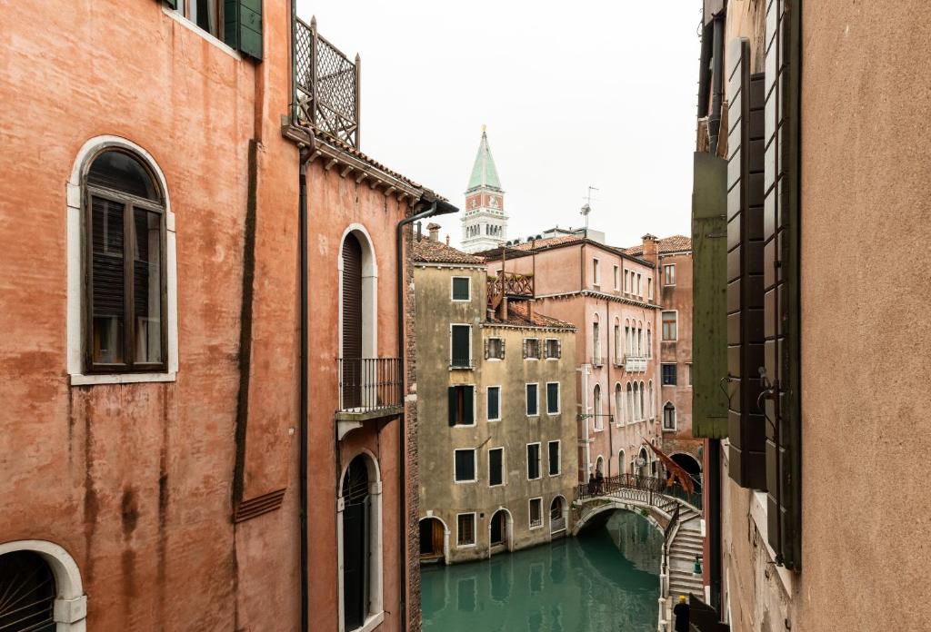 Luxury Venetian Rooms 4 Luxury Venetian Rooms 4