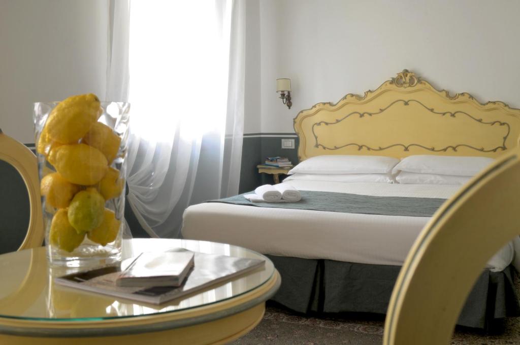 Ca' San Trovaso - 6 Rooms 6 Ca' San Trovaso - 6 Rooms 6