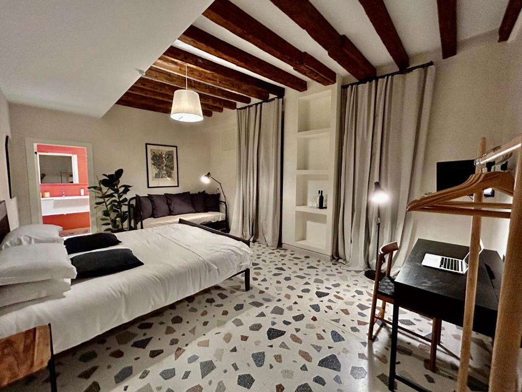 Farini Suites wi-fi 9 Farini Suites wi-fi 9