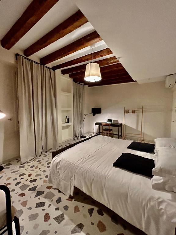 Farini Suites wi-fi 6 Farini Suites wi-fi 6