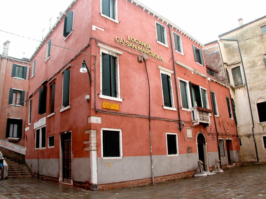 Guesthouse Ca' San Marcuola 2 8 Guesthouse Ca' San Marcuola 2 8